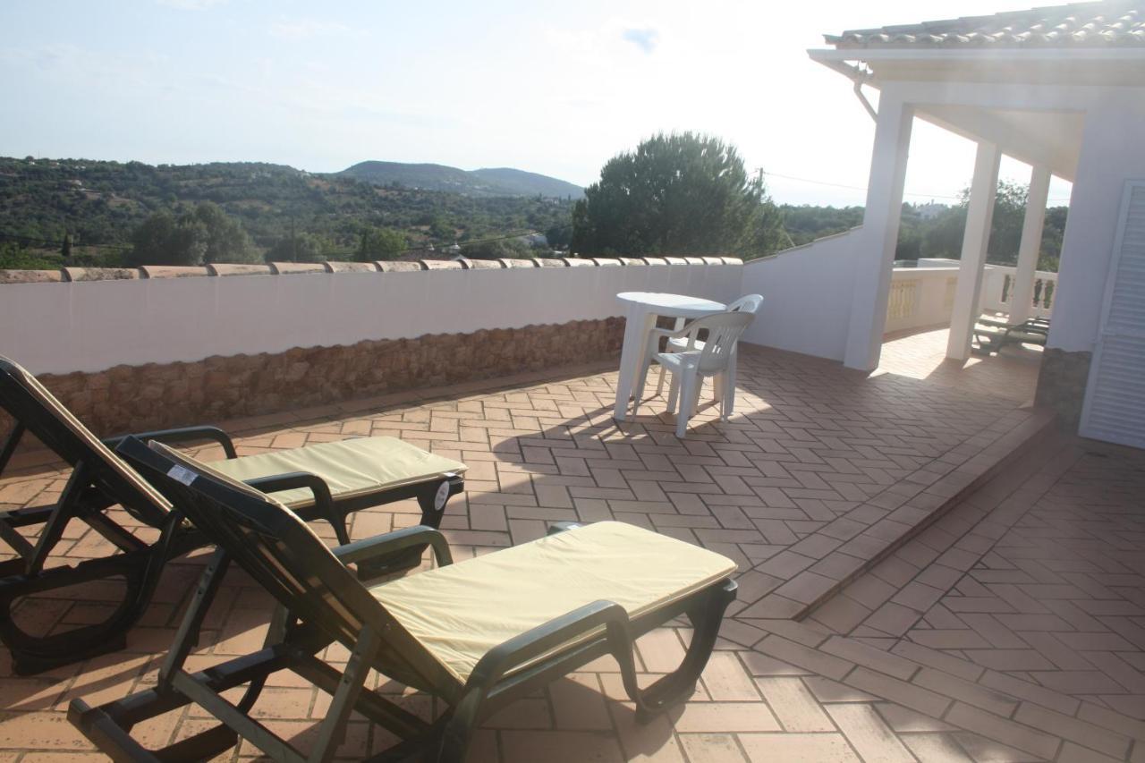 Rustic Villa Guesthouse Santa Bárbara de Nexe Екстериор снимка