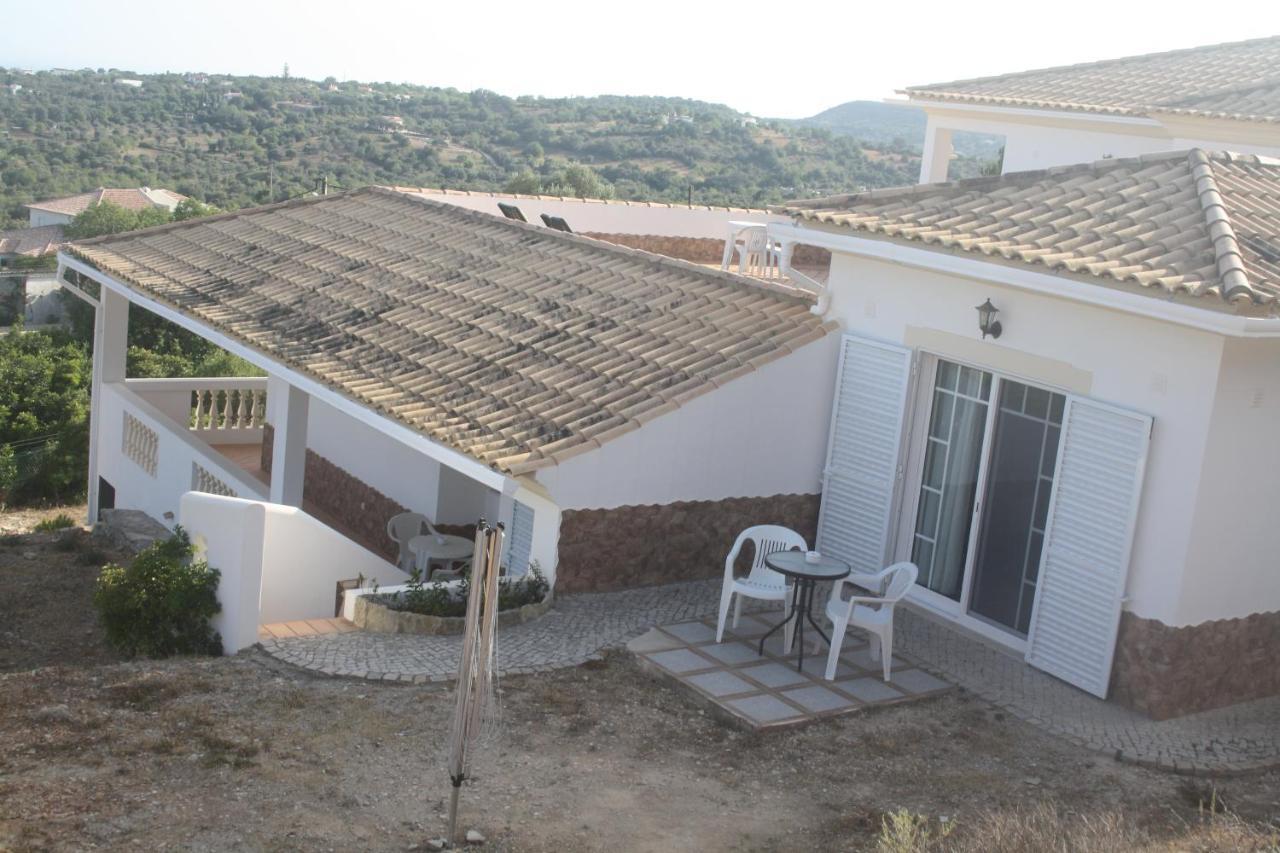 Rustic Villa Guesthouse Santa Bárbara de Nexe Екстериор снимка