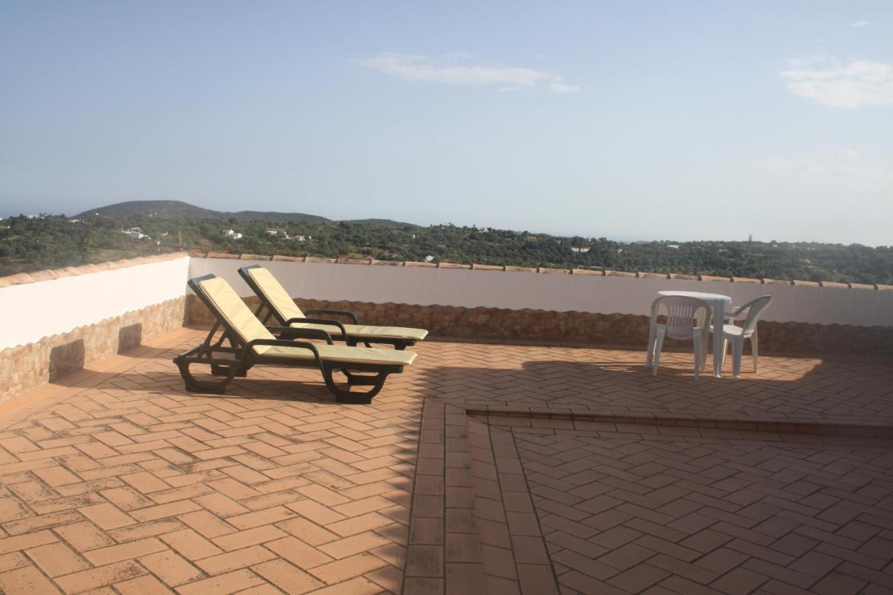 Rustic Villa Guesthouse Santa Bárbara de Nexe Екстериор снимка