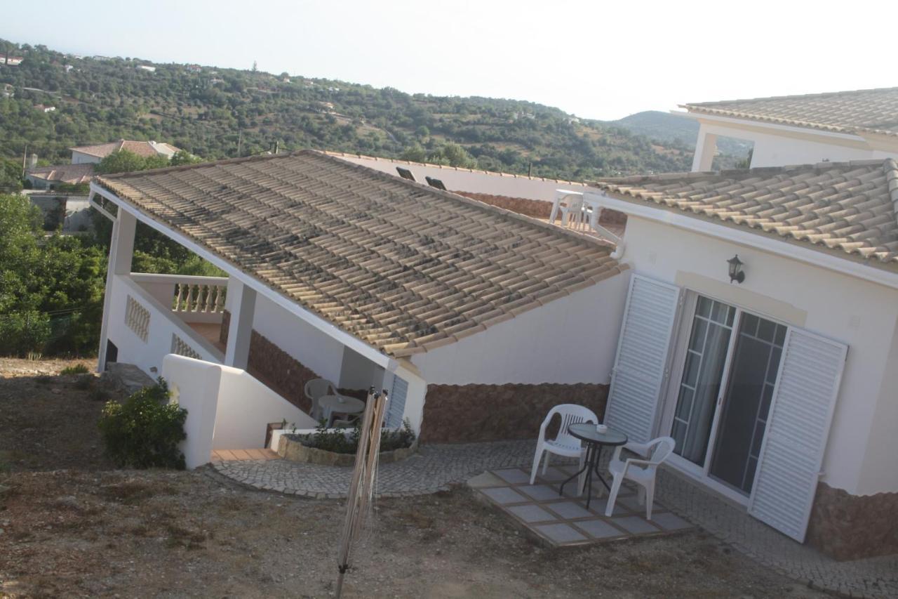Rustic Villa Guesthouse Santa Bárbara de Nexe Екстериор снимка