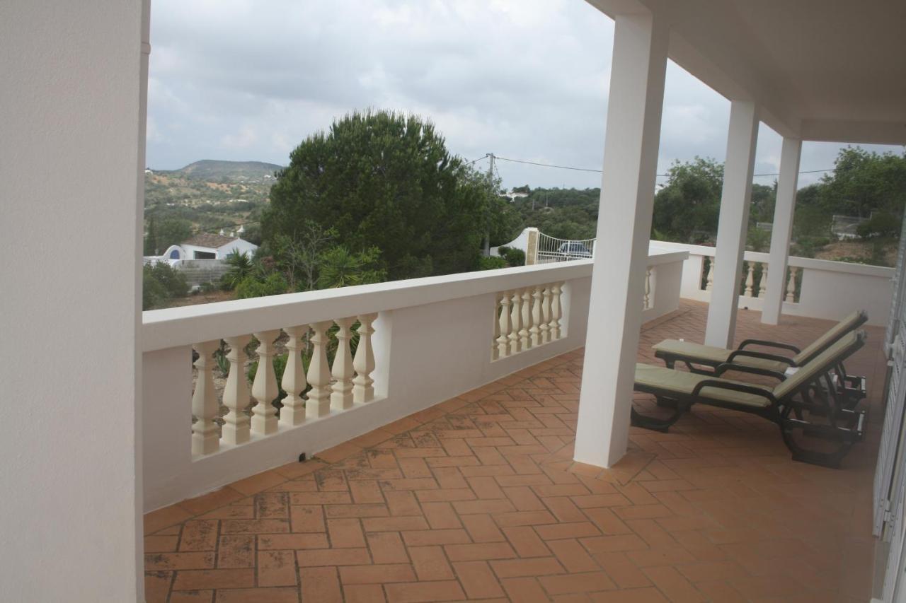Rustic Villa Guesthouse Santa Bárbara de Nexe Екстериор снимка