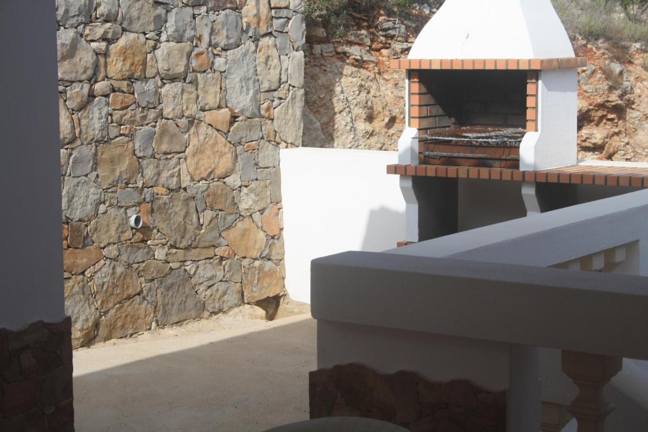 Rustic Villa Guesthouse Santa Bárbara de Nexe Екстериор снимка
