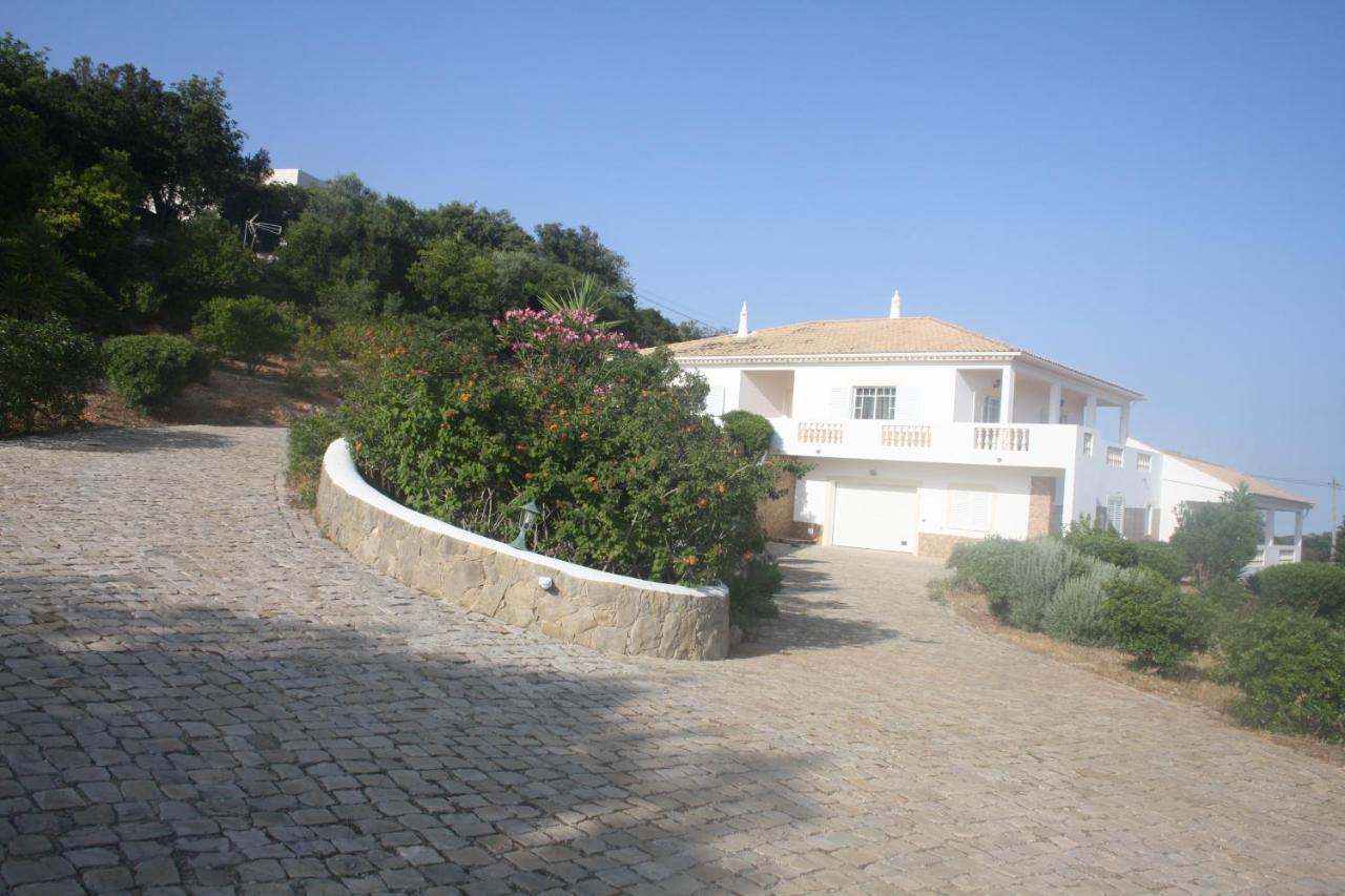 Rustic Villa Guesthouse Santa Bárbara de Nexe Екстериор снимка