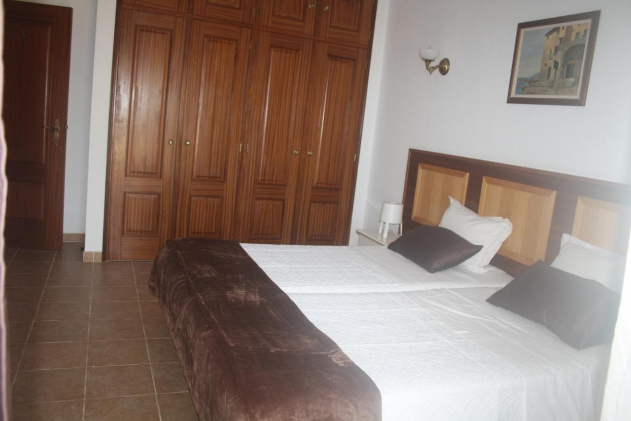 Rustic Villa Guesthouse Santa Bárbara de Nexe Екстериор снимка